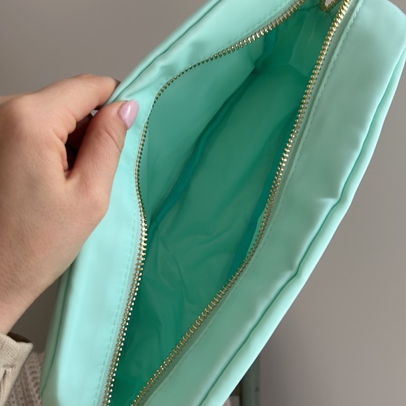 Brand New Cosmetic Bag - Picture 2 of 2